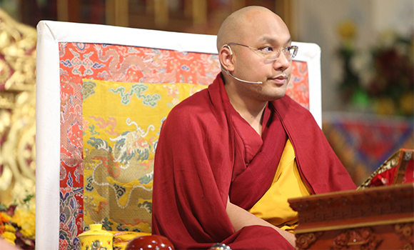 Sua Santità il Gyalwang Karmapa: È più importante generare compassione per se stessi che per gli altri.