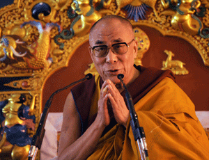 Sua Santità il Dalai Lama: "Potrei rinascere donna".