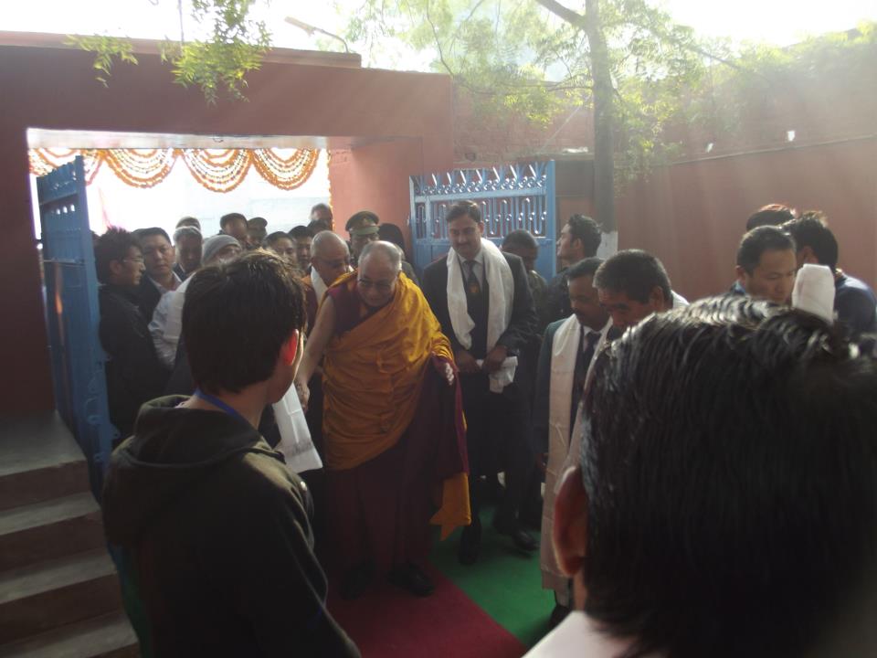Hi Holiness the Dalai Lama enters in Alice School in Sarnath