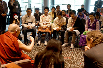 His Holiness the Dalai Lama meeting with Tibetan staff and students participating in the Global Leadership Initiative in Portland, Oregon, on May 8, 2013. Photo/Jeremy Russell/OHHDL 