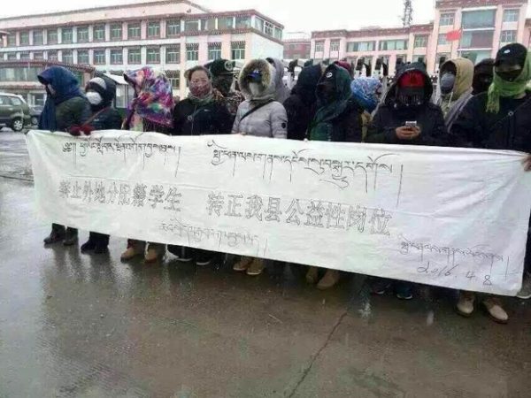 I coraggiosi manifestanti tibetani.