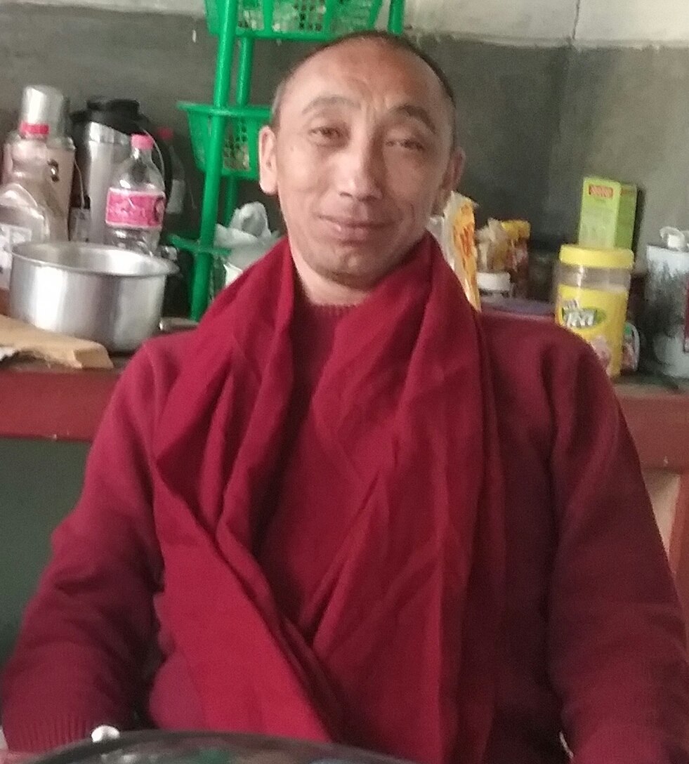 Ven. Geshe Gedun Tharchin: Quando si osservano le cose nella loro verità ultima non c’è più spazio per l’attaccamento e l’afferrarsi, non solo agli oggetti esterni, ma anche a se stessi. Tutto diviene più semplice, limpido, facile.