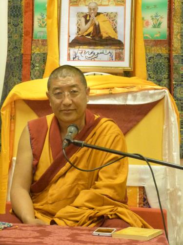 Gheshe Lobsang Tenkyong: Ognuno di noi è responsabile di se stesso, ognuno è responsabile di costruire il proprio cammino interiore e sviluppare le proprie qualità interiori.