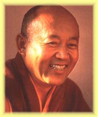 Sua Santità Drikung Kyabgon Chetsang Rinpoche: Questa breve spiegazione è stata presentata secondo la tradizione del maestro Gampopa.