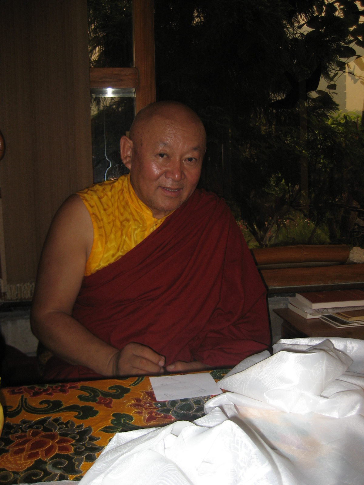 Sua Santità Drikung Kyabgon Chetsang Rinpoche: Entrambe le parti sono assolutamente necessarie: le benedizioni degli esseri illuminati e la nostra ricettività. 