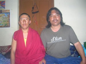 I monaci arrestati Tsering Jigme e Maday Gonpo