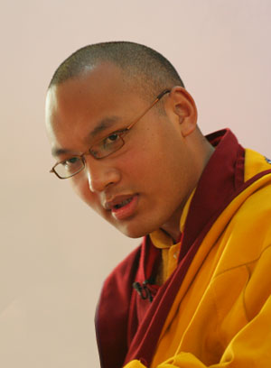 Trinley Thaye Dorje, XVII Karmapa