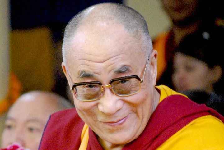 Sua Santità il Dalai Lama: “Noi condividiamo in pieno i principi della non-violenza”.
