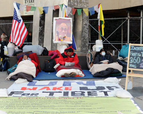 Lo sciopero della fame ad oltranza dei tre tibetani alle Nazioni Unite a New York sta producendo i suoi primi frutti.