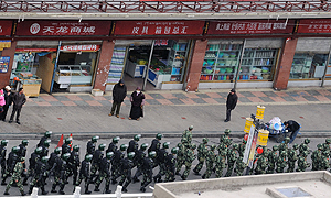 Beijing’s isolation of Tibet is increasingly worrying. In March this year, the head of the Tibet Communist Party, Chen Quanguo, ordered the local authorities to tighten their control over all means of communication