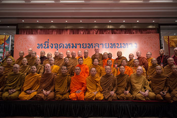 His Holiness the Dalai Lama with members of the Thai monastic community who attended the discussion on "Reaching the Same Goal from Different Paths?"  in New Delhi, India, on December 16, 2012. Photo/Tenzin Choejor/OHHDL