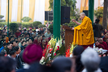 His Holiness the Dalai Lama speaking at the celebration of the Golden Jubilee of the Samyeling Tibetan Settlement in Delhi, India, on December 26, 2012. Photo/Tenzin Choejor/OHHDL