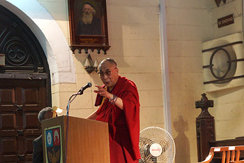 His Holiness the Dalai Lama speaking at St Xavier's College in Mumbai, India, on January 23, 2013. Photo/Jeremy Russell/OHHDL