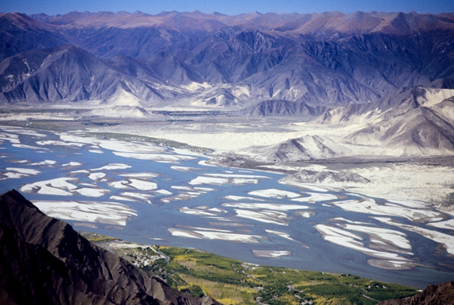 Tsetang Sheldrak Pan, considerata terra di origine della stirpe tibetana