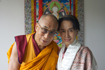 His Holiness the Dalai Lama and fellow Nobel Peace Laureate Aung San Suu Kyi during their meeting in Prague, Czech Republic on September 15, 2013. Photo/Jeremy Russell/OHHDL