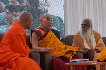 Swami Nirmaladantha, His Holiness the Dalai Lama and Swami Satyanand Maharaj on stage together during celebrations of the 150th anniversary of the birth of Swami Vivekananda in Coimbatore, Tamil Nadu, India on January 7, 2014. Photo/Jeremy Russell/OHHDL
