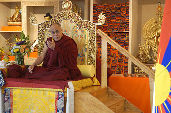 His Holiness the Dalai Lama speaking at the inauguration of the Tibetan Community Center in Richmond, California on February 23, 2014. Photo/Jeremy Russell