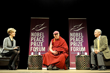 His Holiness the Dalai Lama answering questions from the audience during the 26th annual Nobel Peace Prize Forum at the Minneapolis Convention Center in Minneapolis, Minnesota on March 1, 2014. Photo/Sonam Zoksang