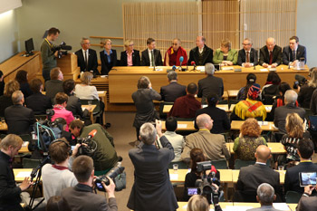 His Holiness the Dalai Lama meeting with members of the Norwegian Parliamentary Group for Tibet at the Norwegian Parliament in Oslo, Norway on May 9, 2014. Photo/Duy Anh Pham