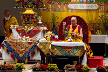 His Holiness the Dalai Lama during the afternoon session of his teachings at Showa Joshi Women’s University in Tokyo, Japan on April 13, 2015. Photo/Tenzin Jigmey