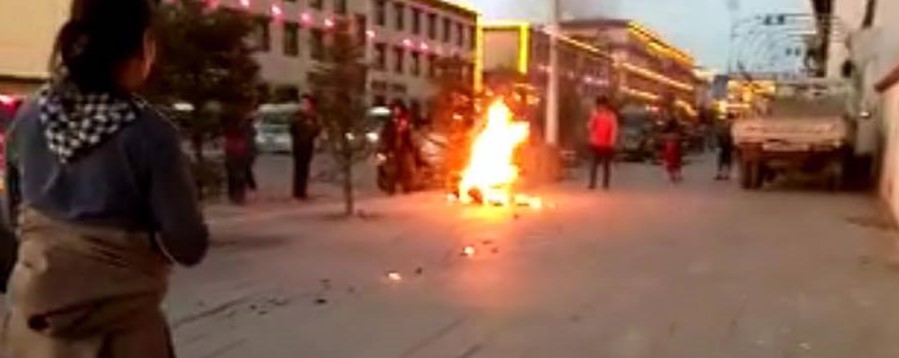 self-immolation-21