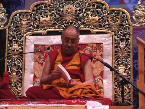 Sua Santità il Dalai Lama ci guida tra le pagine del teso di Nagarjuna