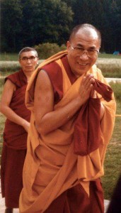 Sua Santità Tenzin Gyatso il 14° Dalai Lama del Tibet e' la reincarnazione di Cenresi Avalokitesvara, il Buddha della Compassione