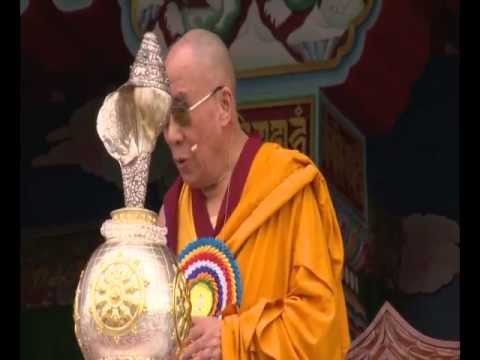 His Holiness the Dalai Lama: ”When laxity, lethargy or excitement are setting in we need to be aware of this and use vigilance to prevent them developing”. 