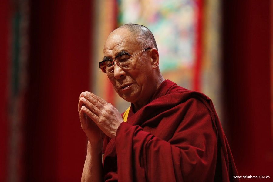 Sua Santità il Dalai Lama: La saggezza dipende dalla concentrazione, e la concentrazione dipende dall'etica. 