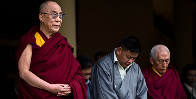  Sua Santità il Dalai Lama: L’amore è il mezzo estremo per trasformare gli esseri anche quando sono pieni di collera e di odio. 