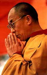 Sua Santità il Dalai Lama: Dite quindi a voi stessi: «Per raggiungere lo stato della completa Illuminazione nel più breve tempo possibile, dovrò impegnarmi nel profondo sentiero del guru yoga». 