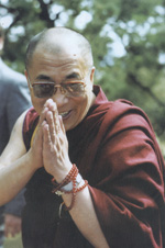 Sua Santità il Dalai Lama: Andare in collera non ha senso. Se il vostro scopo era veramente di punire il vostro nemico fareste bene a restare calmi e riflettere  