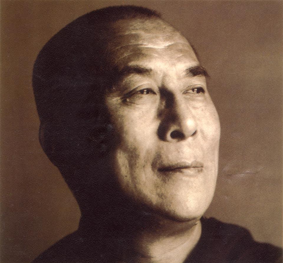 His Holiness the Fourteenth Dalai Lama: The primary concern of Mahayana practitioners is not merely their own liberation, but the enlightenment of all limited beings. 