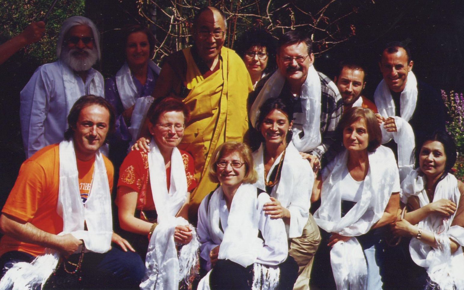 Luciano Villa e Graziella Romania in udienza da Sua santità il Dalai Lama col gruppo del Centro Studi Tibetano Sangye Cioeling